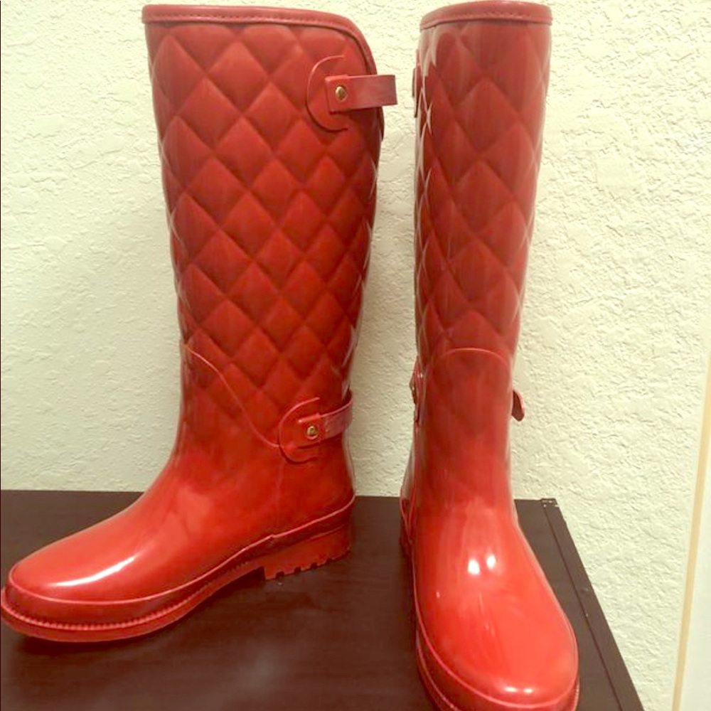 Rain boots